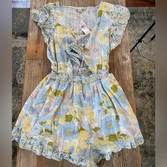 NWT American Eagle Brand Flower romper - Picture 7 of 8